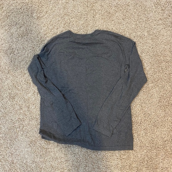 Eddie Bauer LS Tee (Large Tall) - Picture 4 of 4